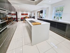 Photo 23- click for photo gallery